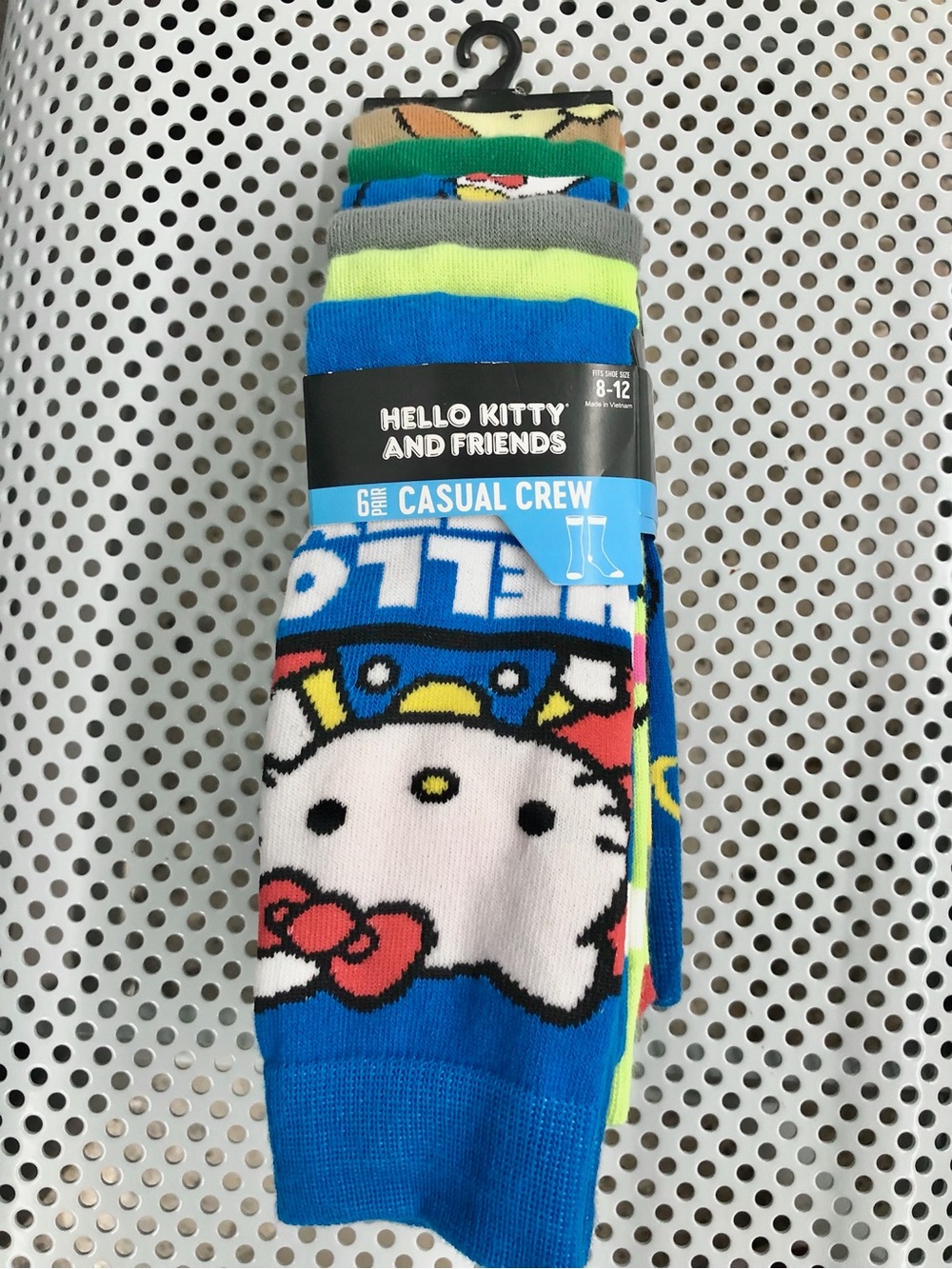 🌶️$15🌶️ NEW HELLO KITTY Crew Socks 6 Pairs, shoe size 8 - 12 Men’s